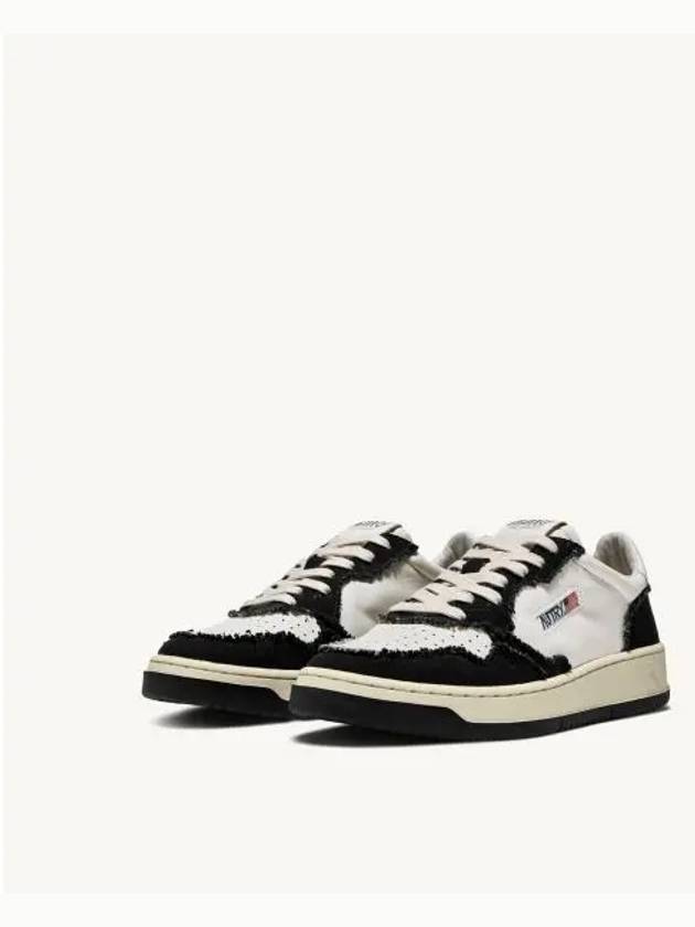 Medalist Low Top Sneakers Black - AUTRY - BALAAN 2