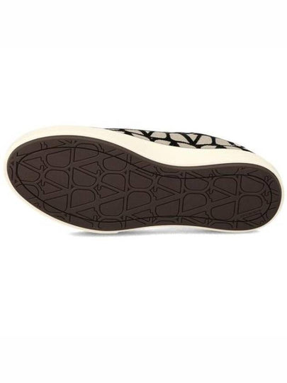 Garavani Sneakers 3Y0S0H02RWC6ZN3Y2S0H02RWC6ZN Free - VALENTINO - BALAAN 2