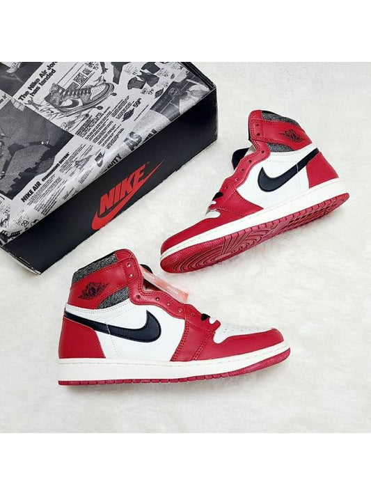 Air Jordan 1 OG Chicago High Top Sneakers Red - NIKE - BALAAN 2