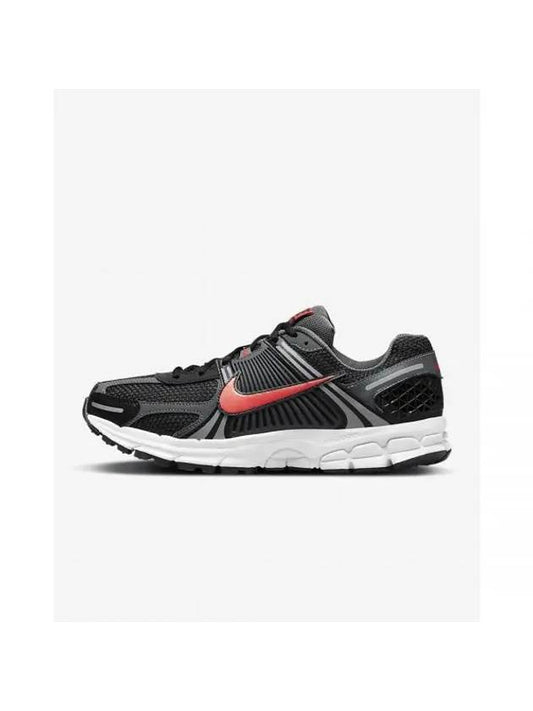 Zoom Vomero 5 Low Top Sneakers Black - NIKE - BALAAN 1