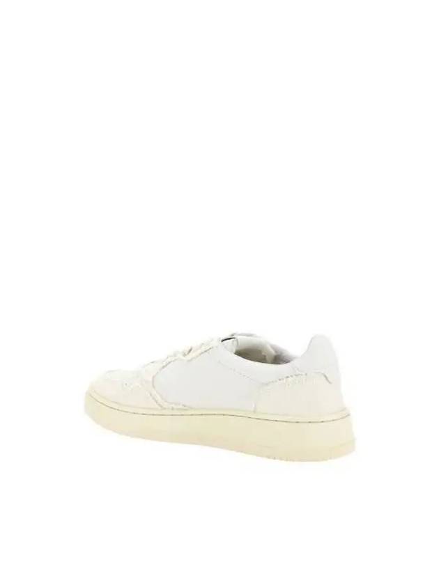 Medalist Low Top Sneakers Ivory - AUTRY - BALAAN 4