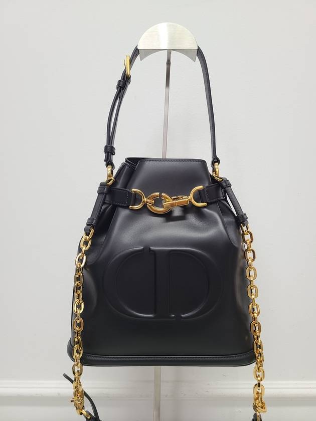 Black CD embossed leather Se medium bucket bag - DIOR - BALAAN 1