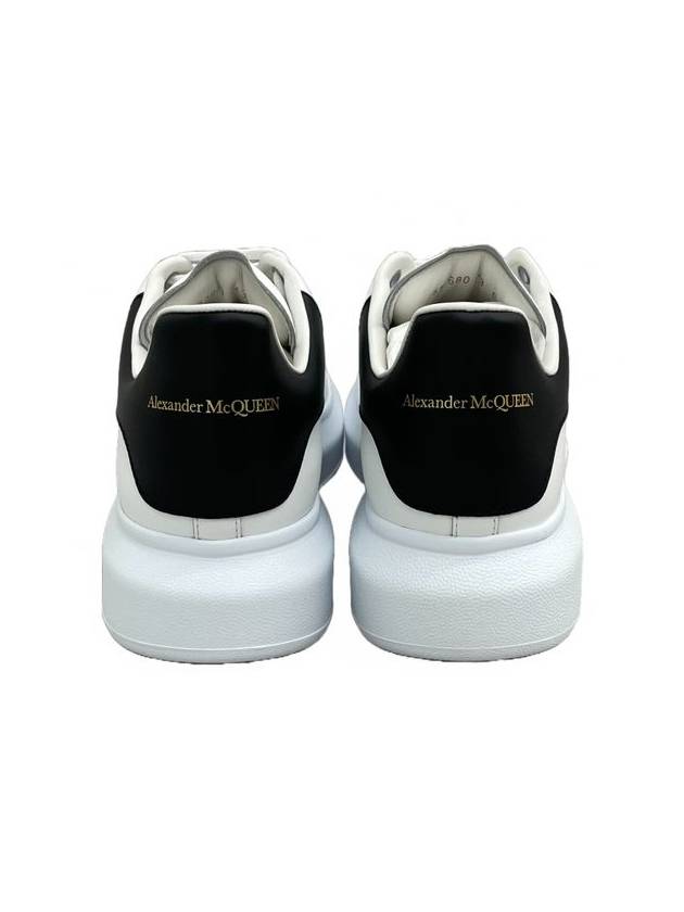 Oversized Leather Tab Low Top Sneakers White - ALEXANDER MCQUEEN - BALAAN 5