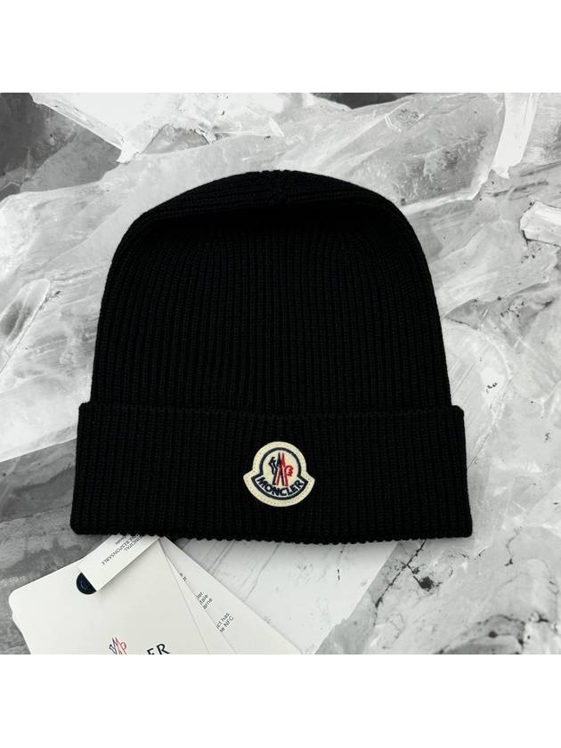 Logo Patch Wool Beanie Black 3B70500 A9342 999 - MONCLER - BALAAN 1