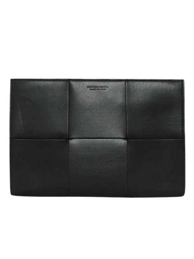 Maxi Intrecciato Leather Clutch Bag Black - BOTTEGA VENETA - BALAAN 1