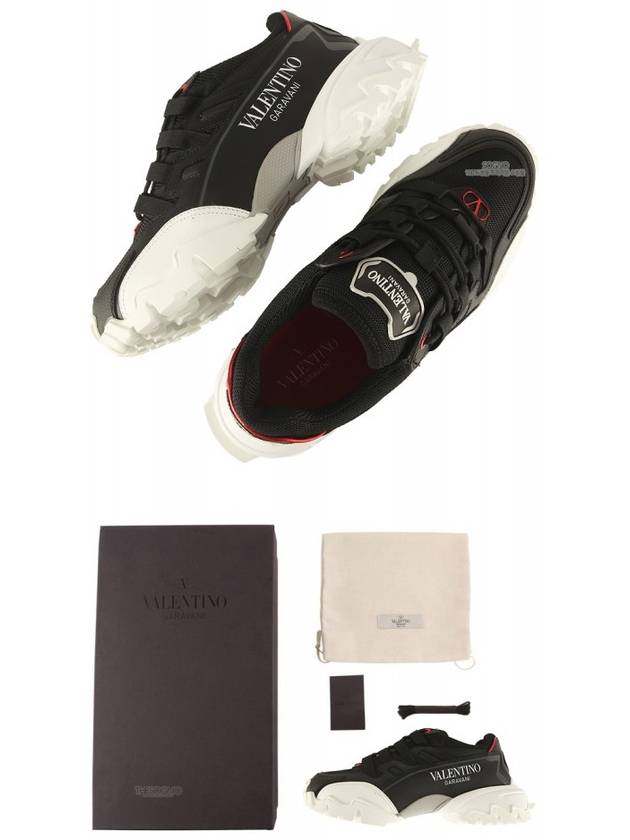 Logo Print Low Top Sneakers Black - VALENTINO - BALAAN.