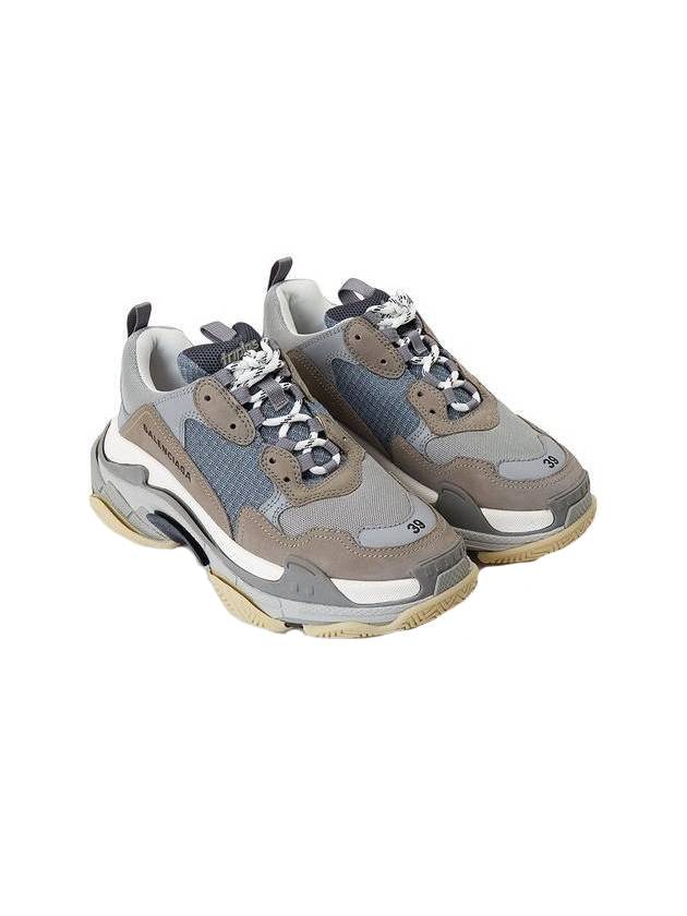 Triple S Low Top S Sneakers Grey Brown - BALENCIAGA - BALAAN 1