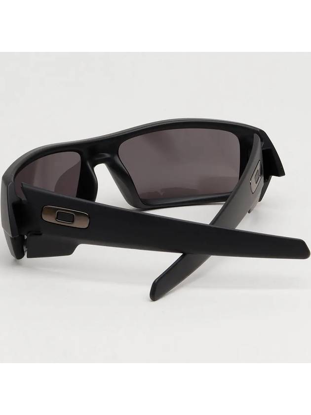 Eyewear Gascan Matte Rectangle Sunglasses Black - OAKLEY - BALAAN 5