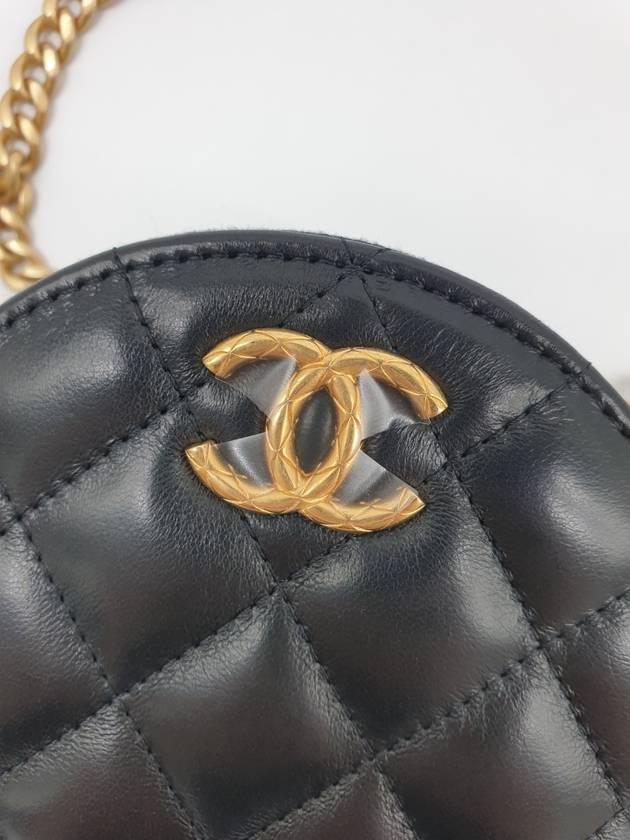 Quilted ball chain mini lambskin cross bag black - CHANEL - BALAAN 8