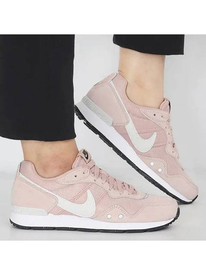 Venture Runner Low Top Sneakers Pink - NIKE - BALAAN 2