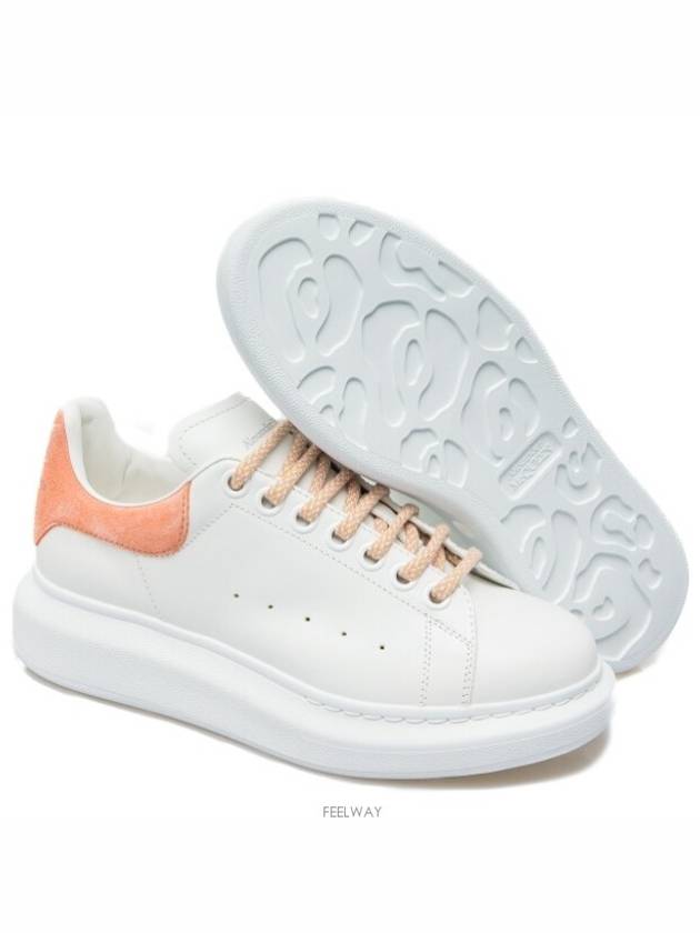 Women's Oversized Low Top Sneakers White - ALEXANDER MCQUEEN - BALAAN 5