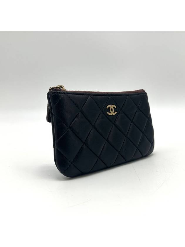 Lambskin mini pouch - CHANEL - BALAAN 3