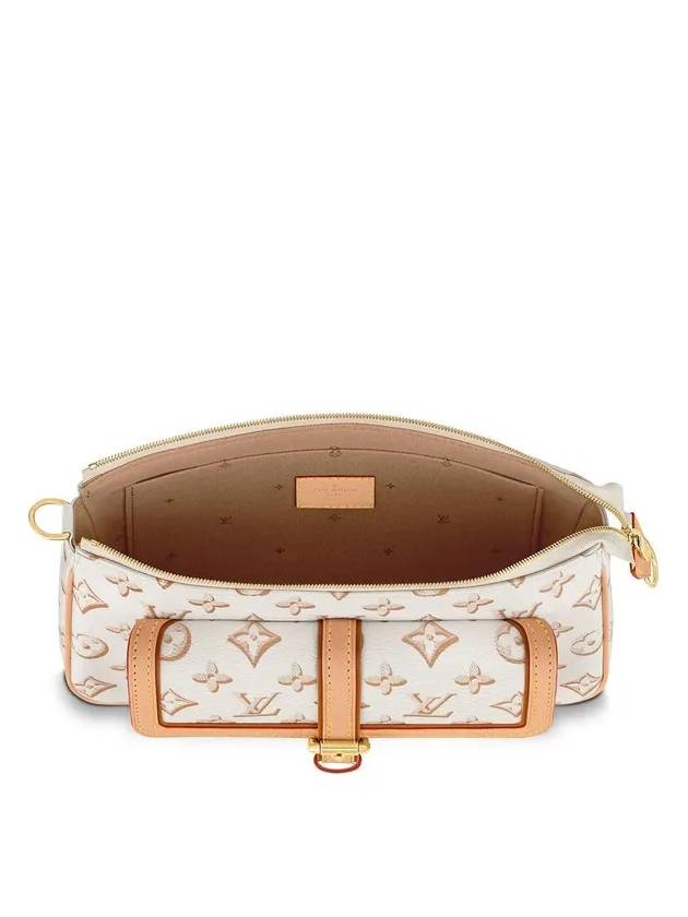 Maxi Pochette Accessoires Shoulder Bag Beige - LOUIS VUITTON - BALAAN 5