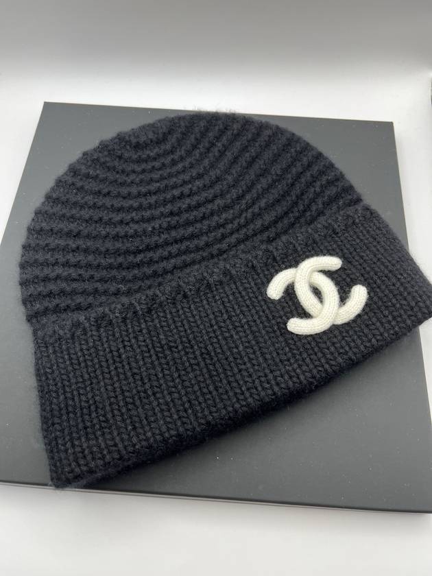 CC logo cashmere beanie black - CHANEL - BALAAN 2