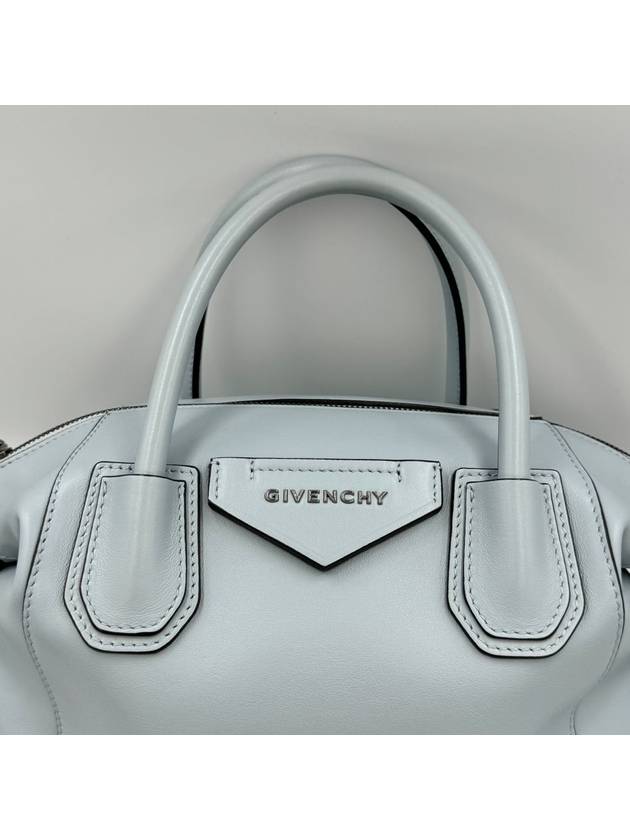 Antigona Soft Small - GIVENCHY - BALAAN 4