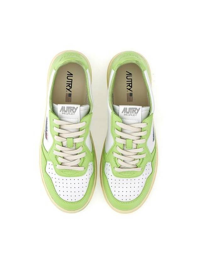 Men's Medalist Leather Low Top Sneakers Green - AUTRY - BALAAN 7