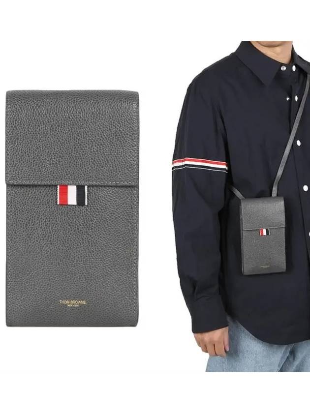 Three Stripes Strap Leather Phone Case Grey - THOM BROWNE - BALAAN.