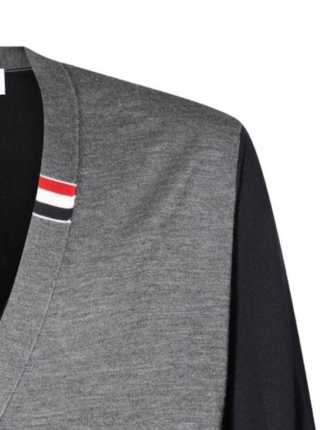 Fun Mix Fine Merino Jersey Stripe Relaxed V-Neck Cardigan Navy Grey - THOM BROWNE - BALAAN 7