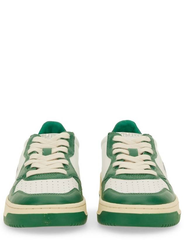 Women's Medalist Green Tab Leather Low Top Sneakers White - AUTRY - BALAAN 8