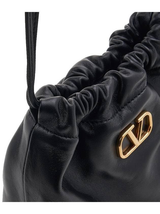 V Logo Drawstring Chain Bucket Bag Black - VALENTINO - BALAAN 8