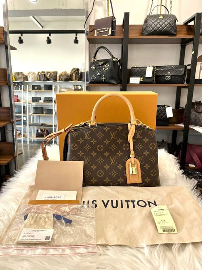 Daol Merchant Store Petite Palais Monogram M45900 Condition S - LOUIS VUITTON - BALAAN 2