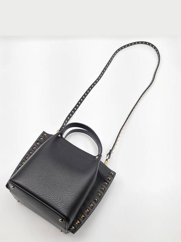 Rockstud Strap Tote Bag Black - VALENTINO - BALAAN 9