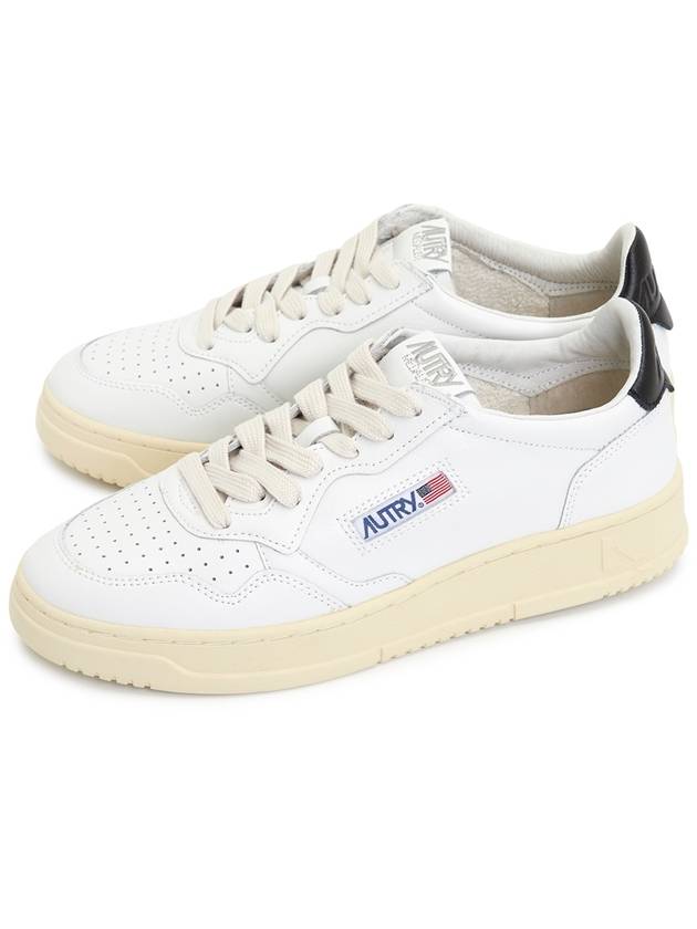 Medalist Black Tab Low Top Sneakers White - AUTRY - BALAAN 2