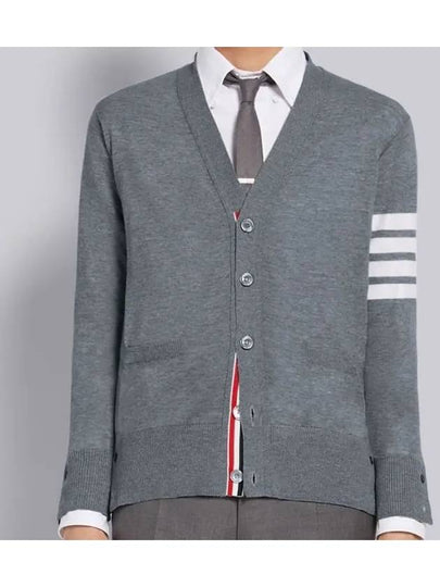 Men's Sustainable Classic Diagonal Wool Cardigan Pale Grey - THOM BROWNE - BALAAN 2