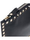 Rockstud Clutch Bag Black - VALENTINO - BALAAN 10