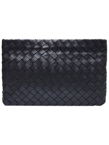 Women s 608232 Black Intrecciato Medium Clutch Bag - BOTTEGA VENETA - BALAAN 1