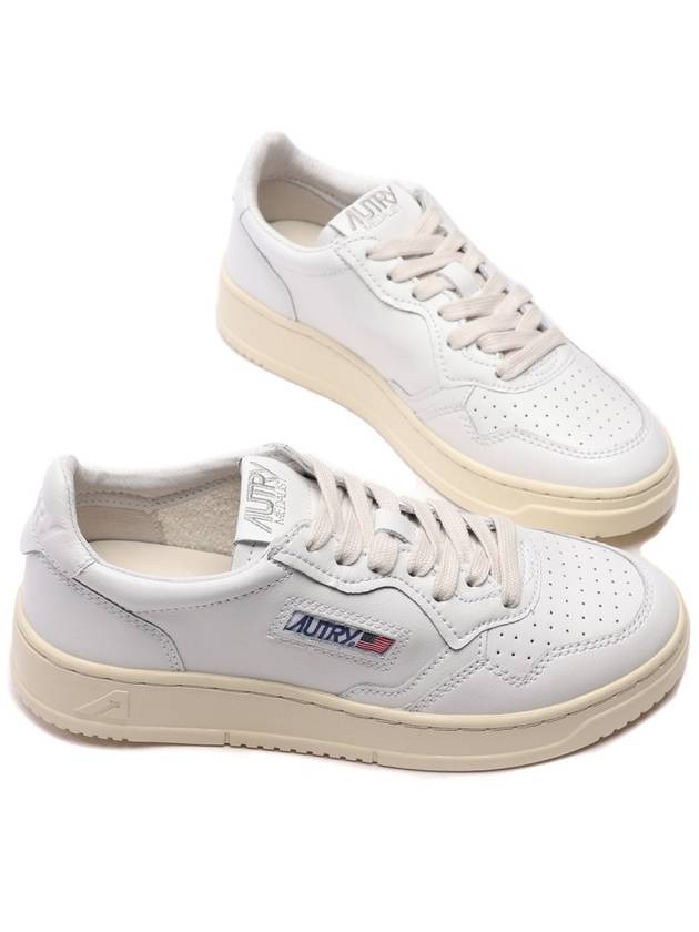 Medalist Leather Low Top Sneakers White - AUTRY - BALAAN 6