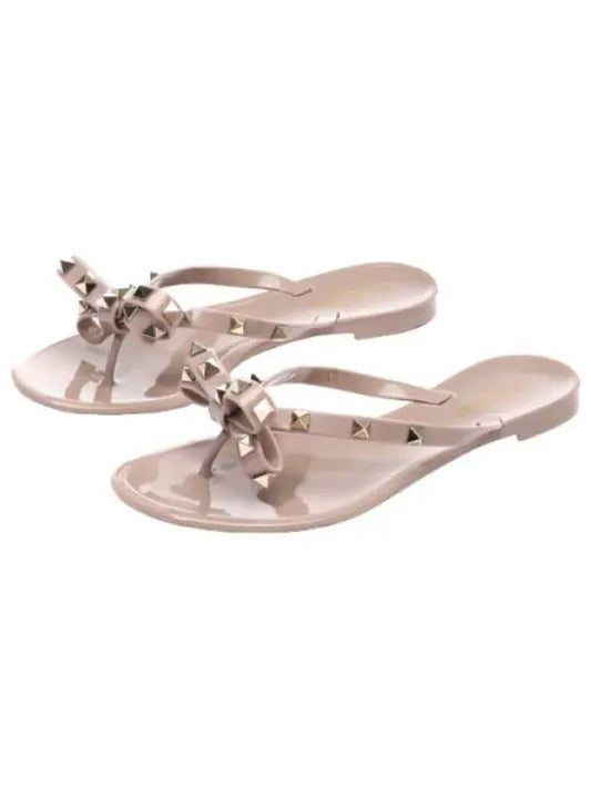 Rubber Rockstud Thong Women s Sandals - VALENTINO - BALAAN 1