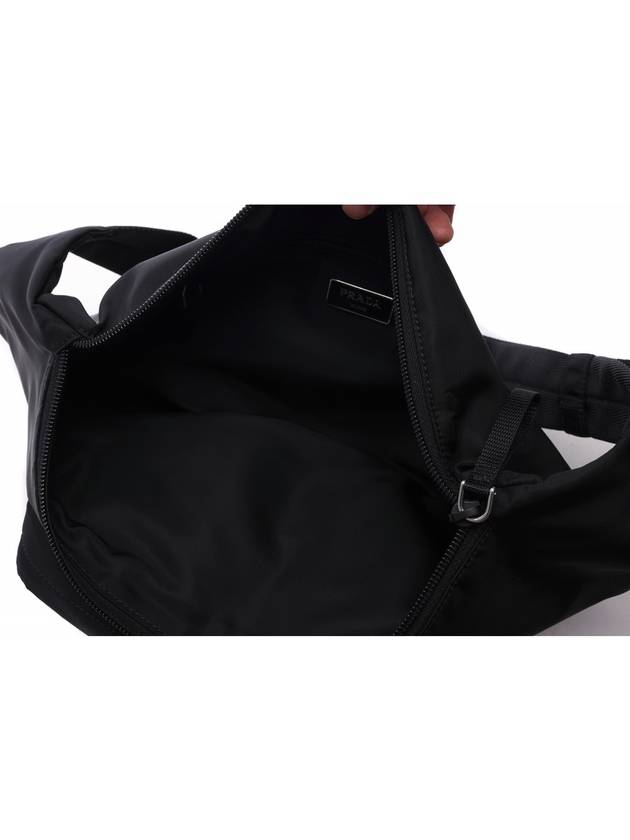 Testo Triangle Logo Nylon Belt Bag Black - PRADA - BALAAN 7