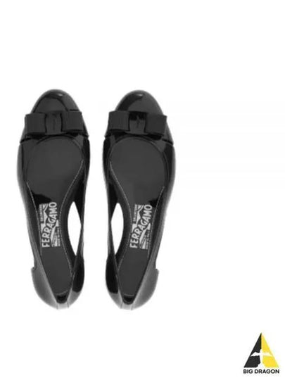 Vara Bow Jelly Ballet Flat Black - SALVATORE FERRAGAMO - BALAAN 2