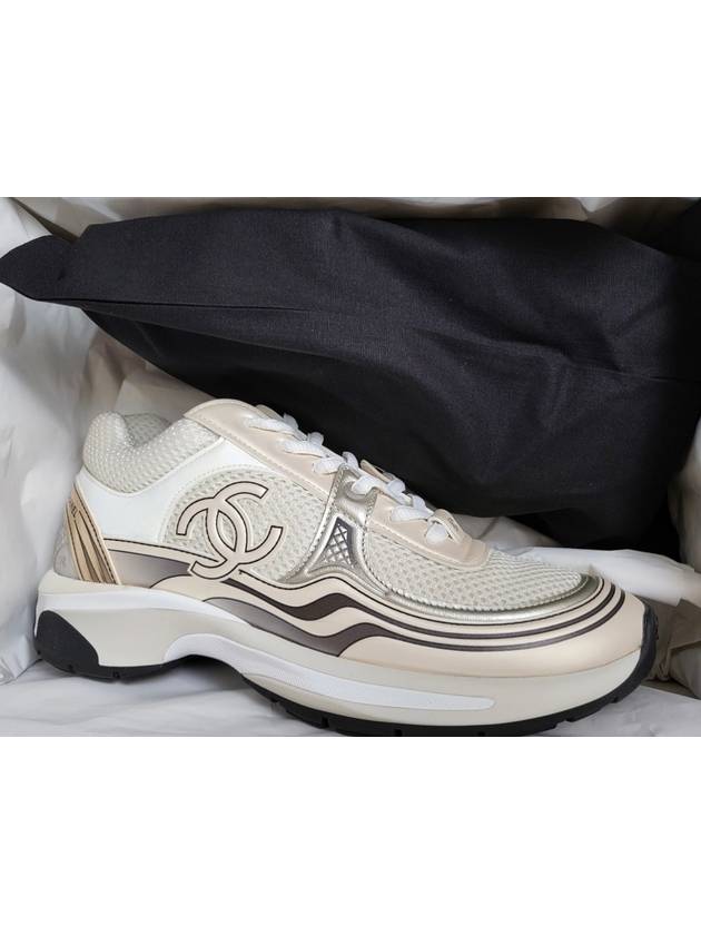 Women CC Logo Fabric Laminated Low Top Sneakers Silver Ivory - CHANEL - BALAAN 7