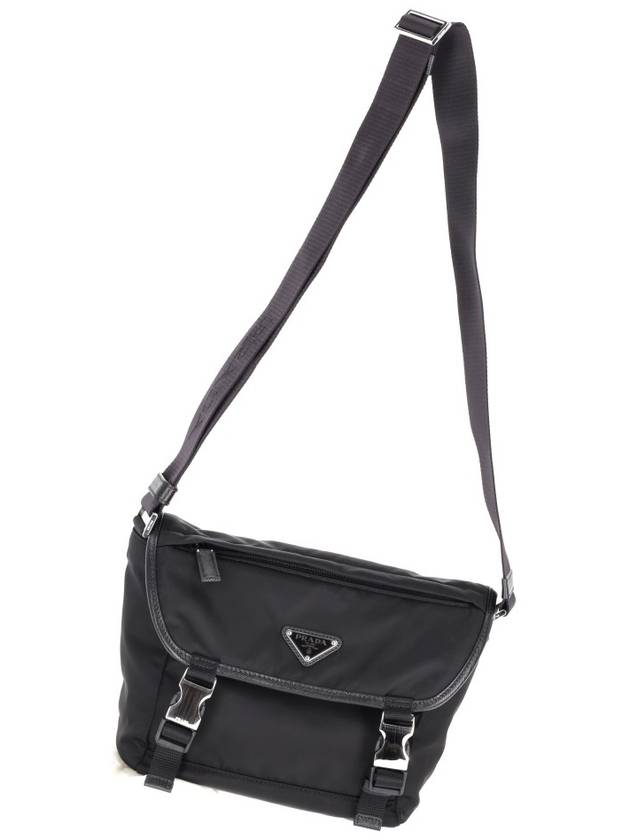 Triangle Logo Re-Nylon Cross Bag Black - PRADA - BALAAN 3