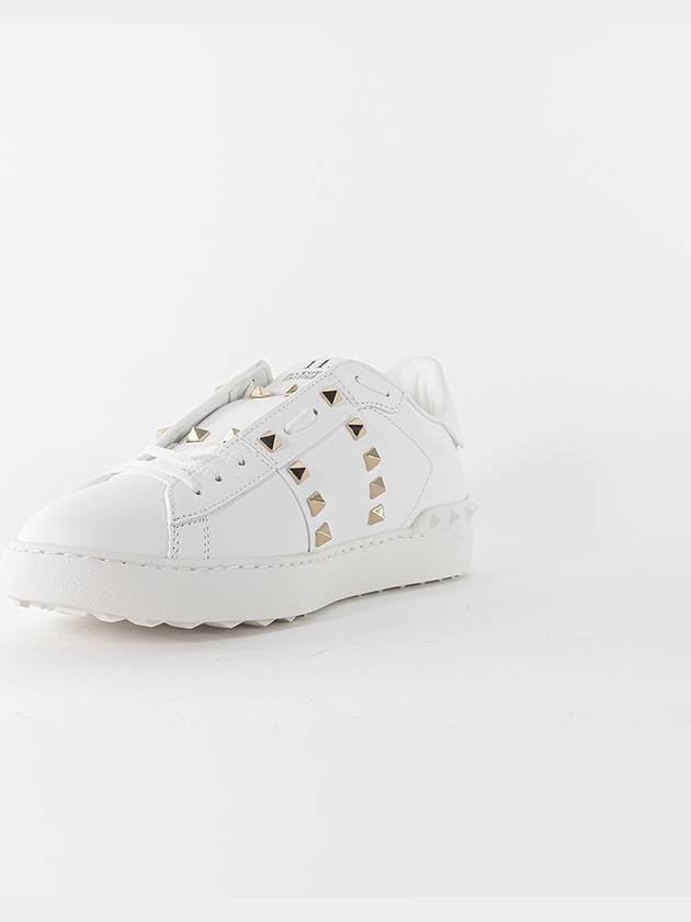 Rockstud Untitled Leather Men s Sneakers BIANCO 1Y2S0931 BHS - VALENTINO - BALAAN 5