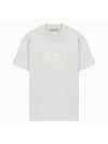 1977 Logo Print Cotton Short Sleeve T-Shirt Light Oatmeal - FEAR OF GOD ESSENTIALS - BALAAN 1