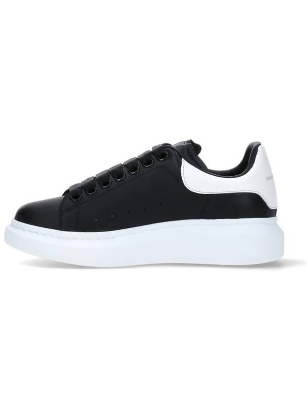 Oversole Low Top Sneakers Black - ALEXANDER MCQUEEN - BALAAN 4