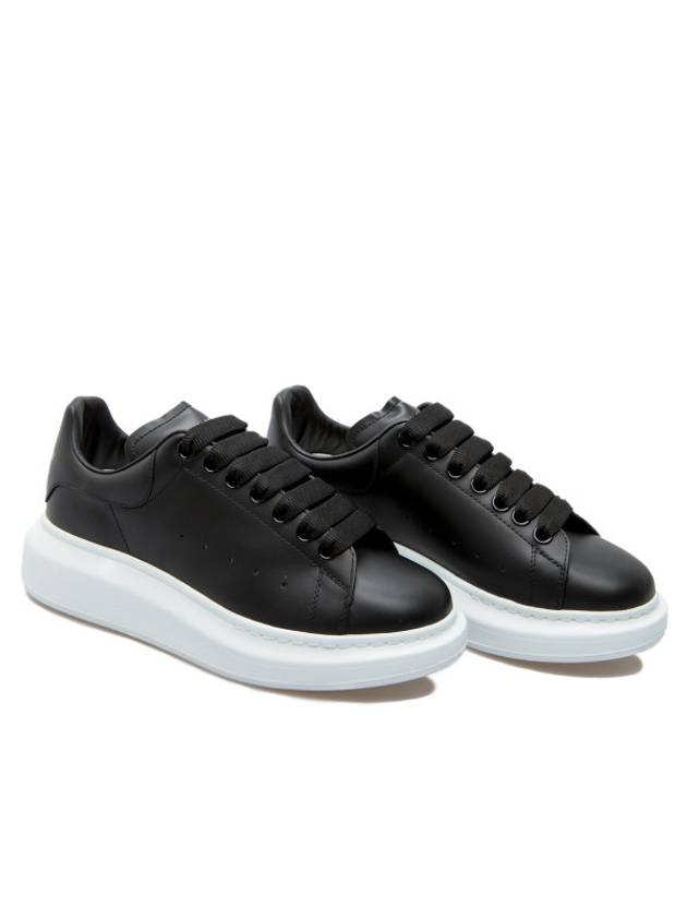 Oversized Leather Low Top Sneakers Black - ALEXANDER MCQUEEN - BALAAN 3