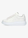 Oversized Leather Low Top Sneakers White - ALEXANDER MCQUEEN - BALAAN 2