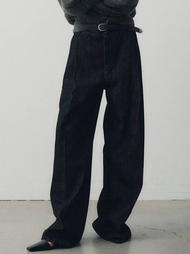 Denim One Tuck Wide Pants Black - NOIRER FOR WOMEN - BALAAN 2