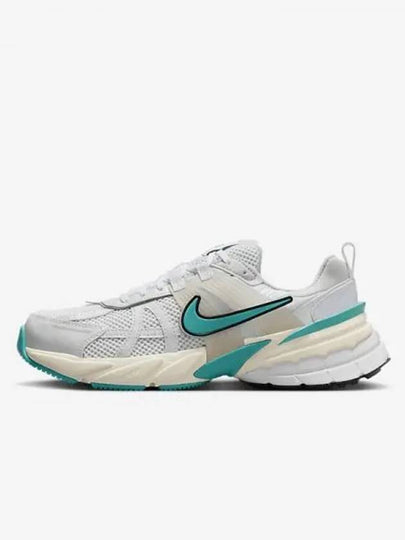 V2K Run Low Top Sneakers Dusty Cactus - NIKE - BALAAN 2