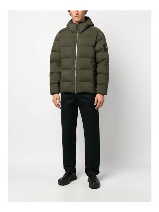 Seamless Logo Nylon Hooded Down Jacket Olive - STONE ISLAND - BALAAN 3