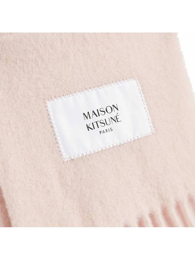 Baby Alpaca Plain Muffler Pink Unisex - MAISON KITSUNE - BALAAN 3