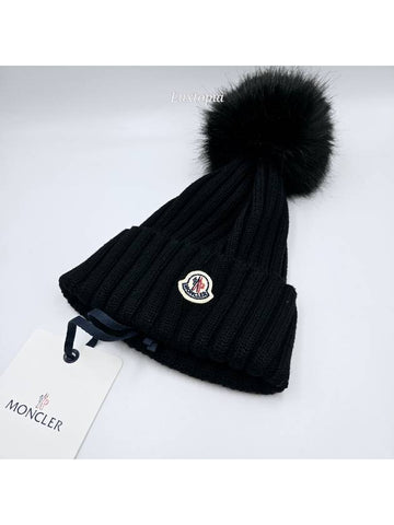 Women s Wool Beanie Patch Logo Pom Hat 3B00027 M1131 999 - MONCLER - BALAAN 1