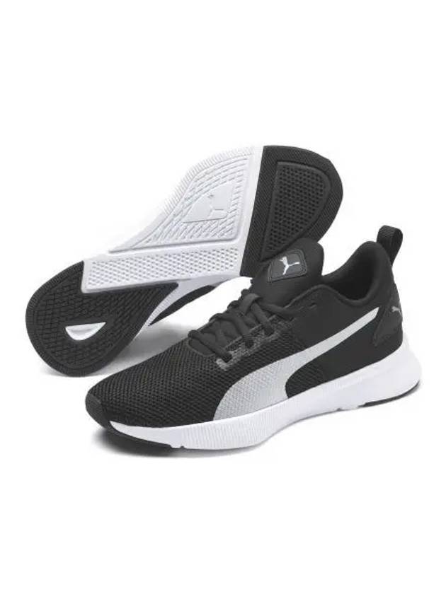 Flyer Runner Low Top Sneakers Black - PUMA - BALAAN 2