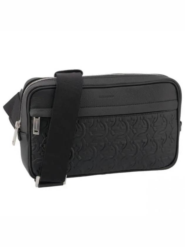 Gancini Leather Belt Bag Black - SALVATORE FERRAGAMO - BALAAN 2