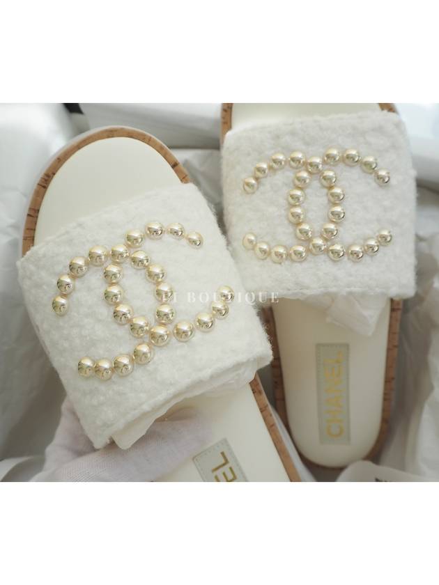 24 CC Logo Pearl Tweed Slippers Mule Ivory G45575 - CHANEL - BALAAN 7