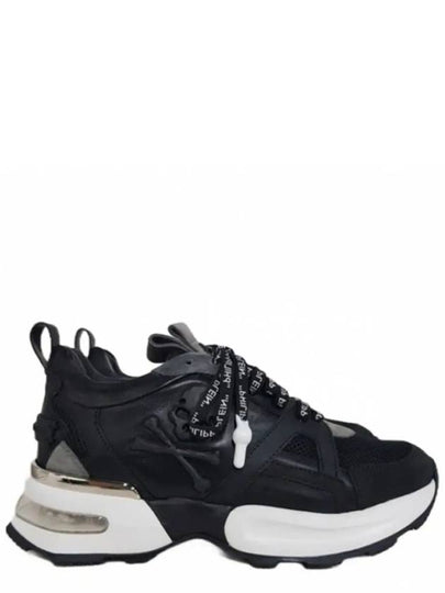 Runner Skull Leather Low Top Sneakers Black - PHILIPP PLEIN - BALAAN 2